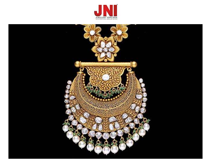 Gold jewellery, plays a central role for Indians!